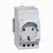 Rail Type Mains Socket 10/16A 250V AC - 1