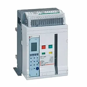 DMX3 Fixed Molded Case Circuit Breaker 3P 800A 50kA - LEGRAND