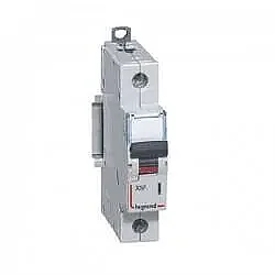 1P 32A C-Curve 4.5kA XS3 Miniature Circuit Breaker - 1