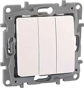 Salbei Series White Triple Switch 10A - LEGRAND