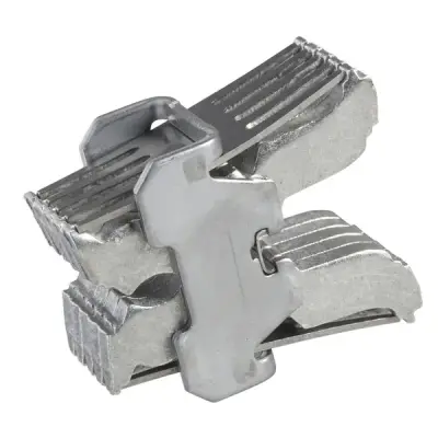 33166 - 1 Cluster For Chassis - Schneider Electric