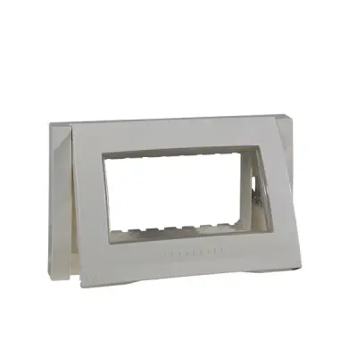 MGU11.104.25 - Unica Plus Cover Frame 4m Ip55 Ivory - Schneider Electric