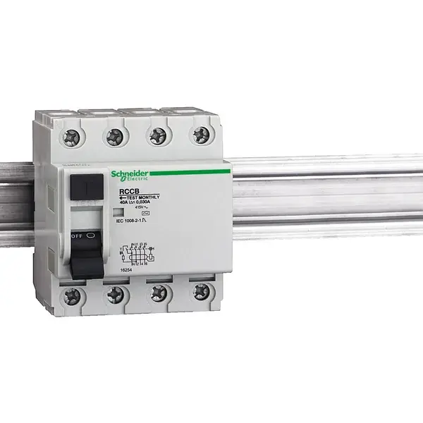Schneider Electric - 16254 - RCCB 4P 40A 30MA IEC1008 AND BS - 1