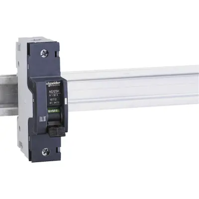 Schneider Electric - 18708 - NG125H 1P 25A C - 1