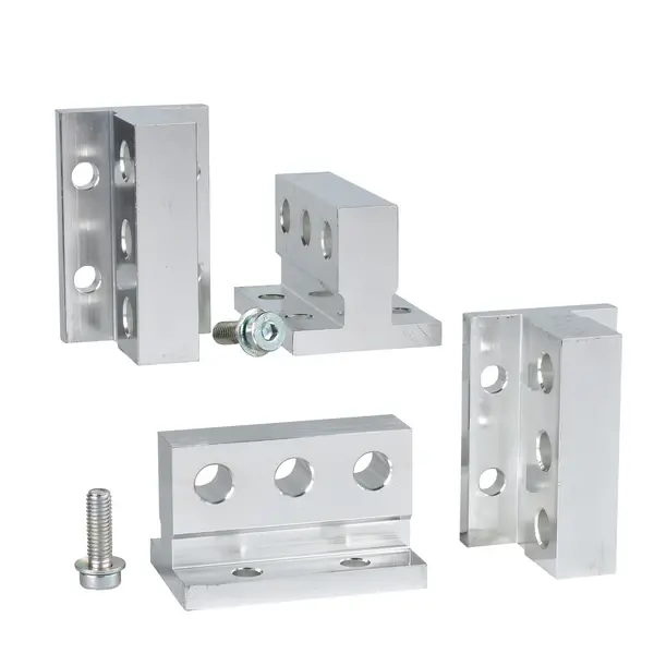 Schneider Electric - 48145 - TOP 3P HORIZ. REAR CONNECTION - 1