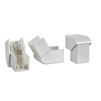 Schneider Electric - ETK16330 - Ultra Adjustable Ext. Corner 16x16 - 1
