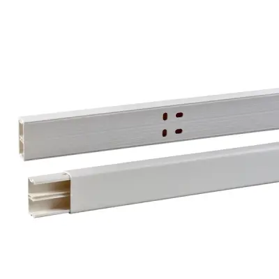 Schneider Electric - ETK40017 - PKS ULTRA 40X17 KANAL MTJ - 1