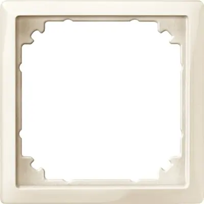 Schneider Electric - MTN518444 - Merten Sys-M=>Sys-D Integr. Adptr White - 1