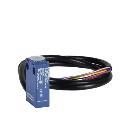 Telemecanique Sensors - ZCMD41L1 - LIMIT SWITCH XCMD BODY 2NC 2NO - 1