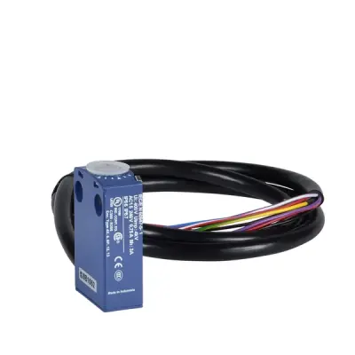 Telemecanique Sensors - ZCMD41L1 - LIMIT SWITCH XCMD BODY 2NC 2NO - 2